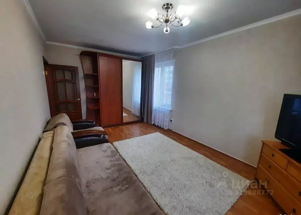 1-к кв. Татарстан, Казань ул. Латышских Стрелков, 35 (35.0 м) - Фото 0