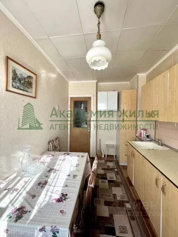 3-к кв. Саратовская область, Энгельс Краснодарская ул., 13 (58.6 м) - Фото 2