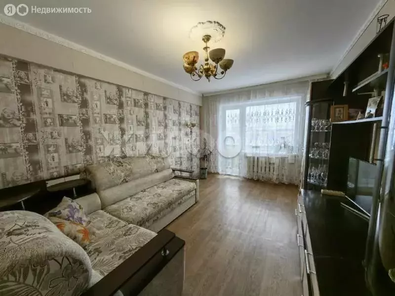 3-комнатная квартира: Обь, Железнодорожная улица, 12 (58.1 м) - Фото 1