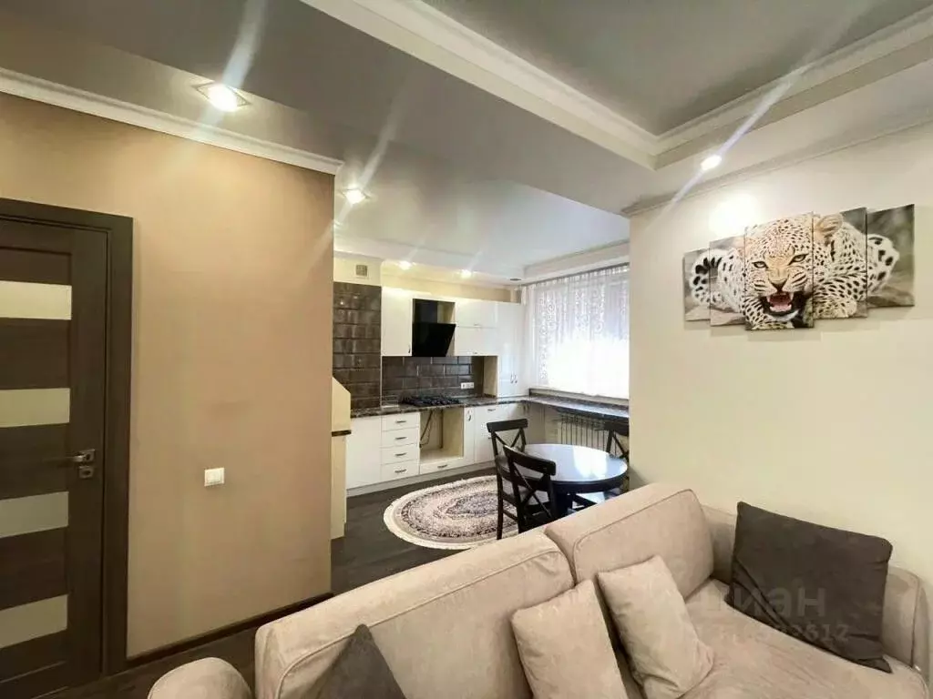 1-к кв. Ставропольский край, Ессентуки Никольская ул., 21к1 (45.0 м) - Фото 0