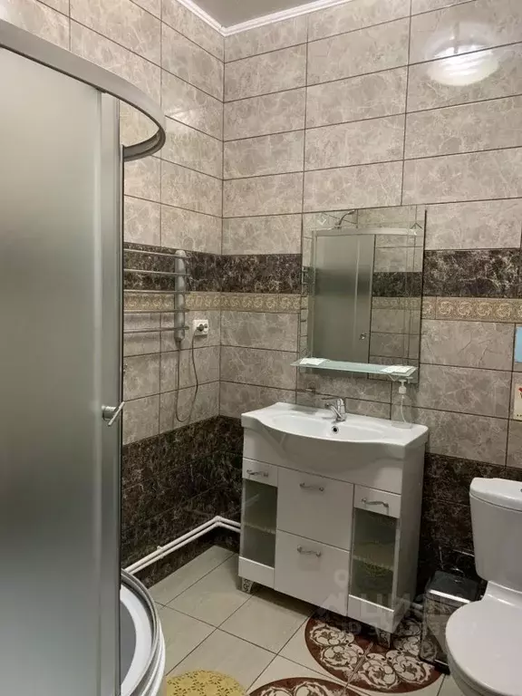 Комната Крым, Керчь ул. Театральная, 35 (30.0 м) - Фото 1