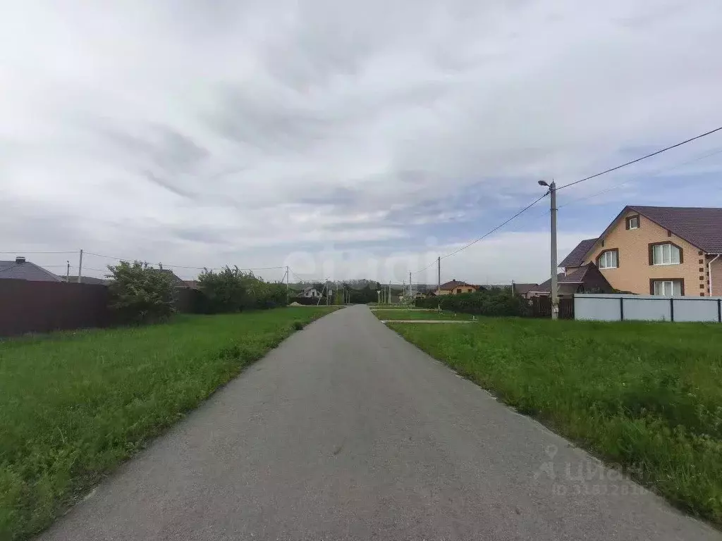 Участок в Белгородская область, Белгородский район, Никольское с/пос, ... - Фото 1