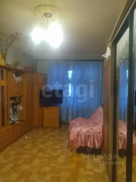 2-к кв. Башкортостан, Уфа ул. Александра Невского, 33 (65.0 м) - Фото 1