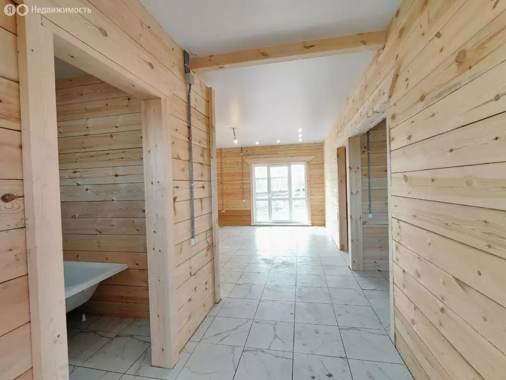 Дом в село Урик, Васильковая улица (200 м) - Фото 2