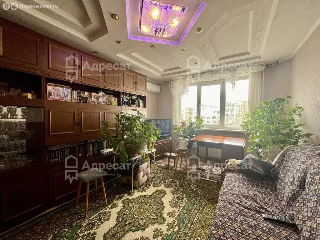 3-комнатная квартира: Волгоград, улица Репина, 7 (63.3 м) - Фото 0