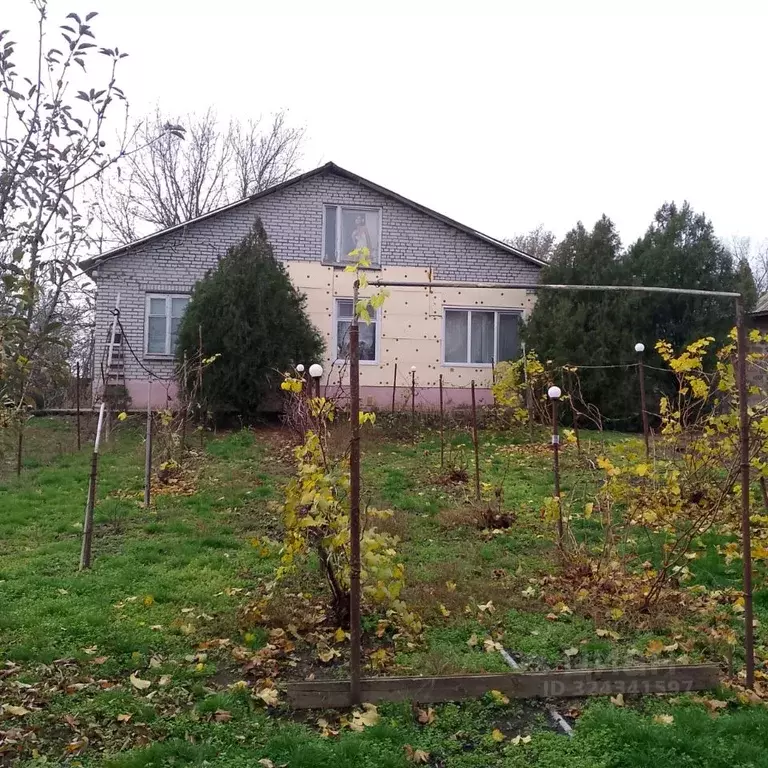Дом в Ростовская область, Зерноградский район, Манычское с/пос, пос. ... - Фото 1