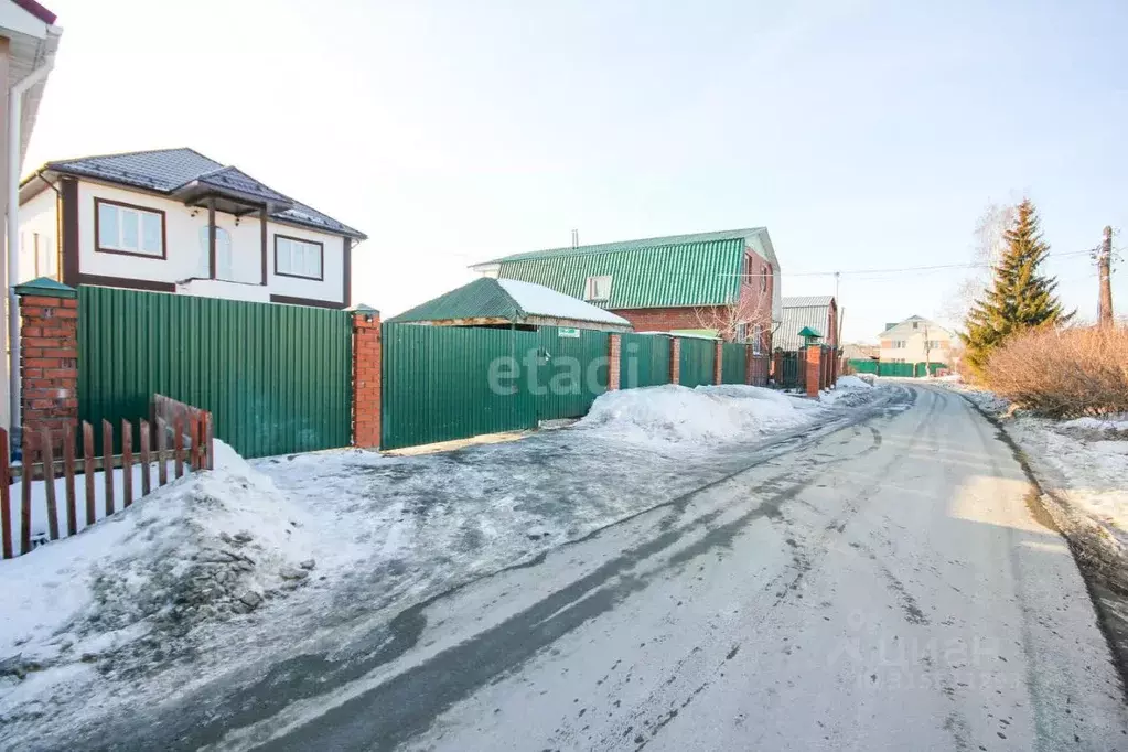 Дом в Свердловская область, Арамиль Комсомольская ул., 2А (199 м) - Фото 0