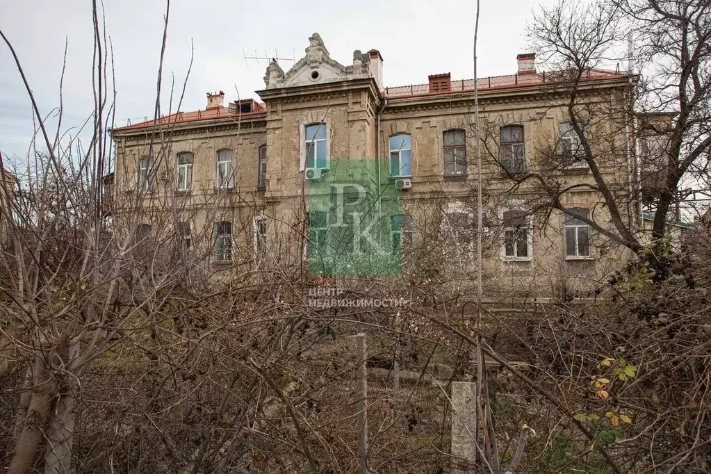 Комната 10 м в 1-к., 2/2 эт. - Фото 1
