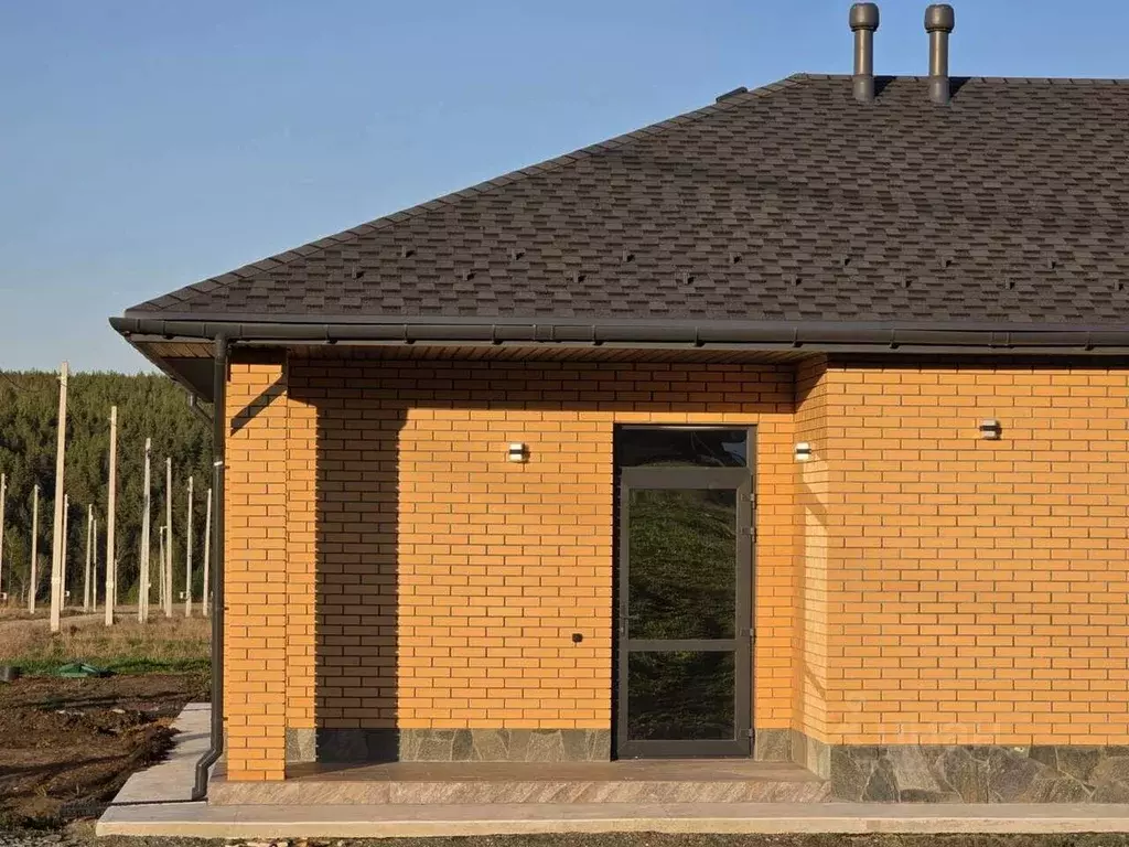 Дом в Свердловская область, Сысертский муниципальный округ, Кадниково ... - Фото 1