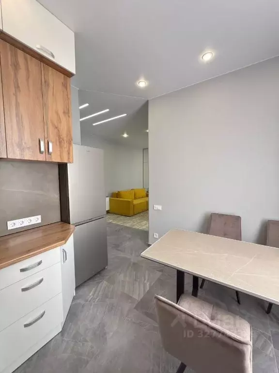 1-к кв. Крым, Симферополь ул. Маршала Советского Союза Буденного С.М., ... - Фото 2