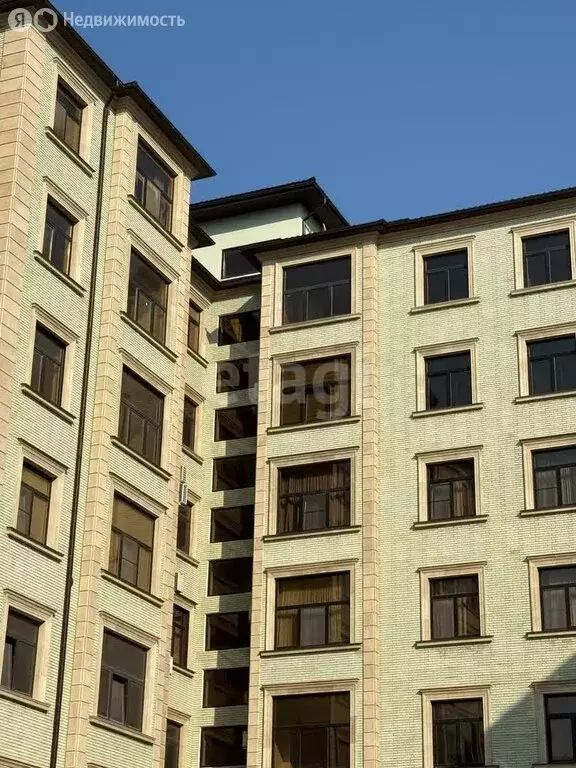 3-комнатная квартира: Махачкала, улица Циолковского, 11к1 (101 м) - Фото 0