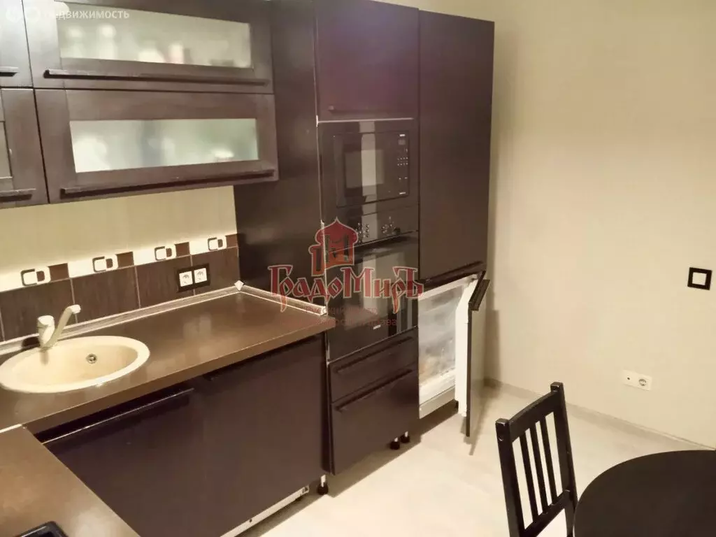 3-комнатная квартира: Ивантеевка, Хлебозаводская улица, 28к4 (85 м) - Фото 1