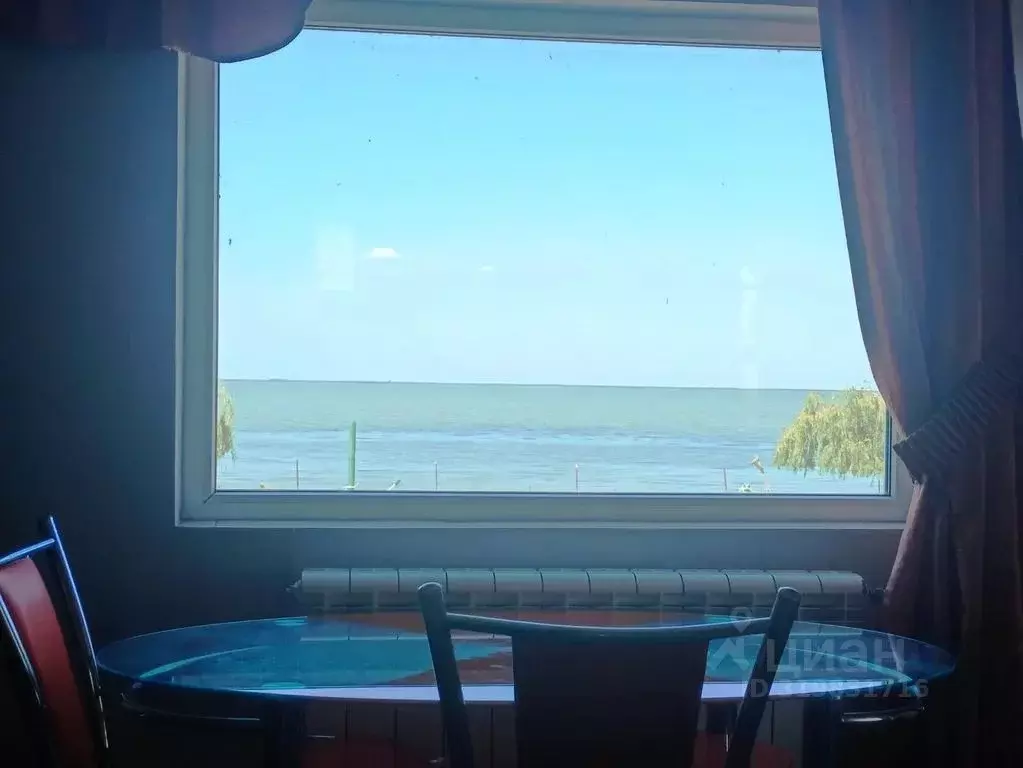 Дом в Краснодарский край, Темрюк ул. Гагарина, 525/1 (50 м) - Фото 1