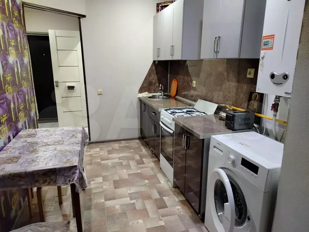 1-к. квартира, 30 м, 5/6 эт. - Фото 0