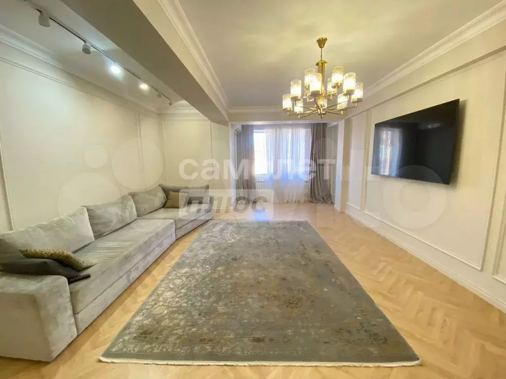 3-к. квартира, 100 м, 9/10 эт. - Фото 0