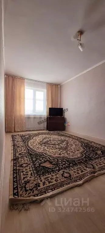 Дом в Калмыкия, Целинный район, с. Троицкое пер. Джангара, 6 (64 м) - Фото 1