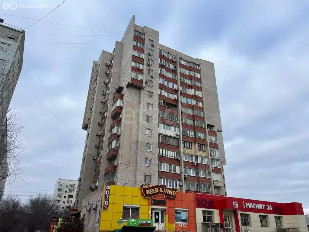 3-комнатная квартира: Астрахань, Кубанская улица, 64 (77.3 м) - Фото 2