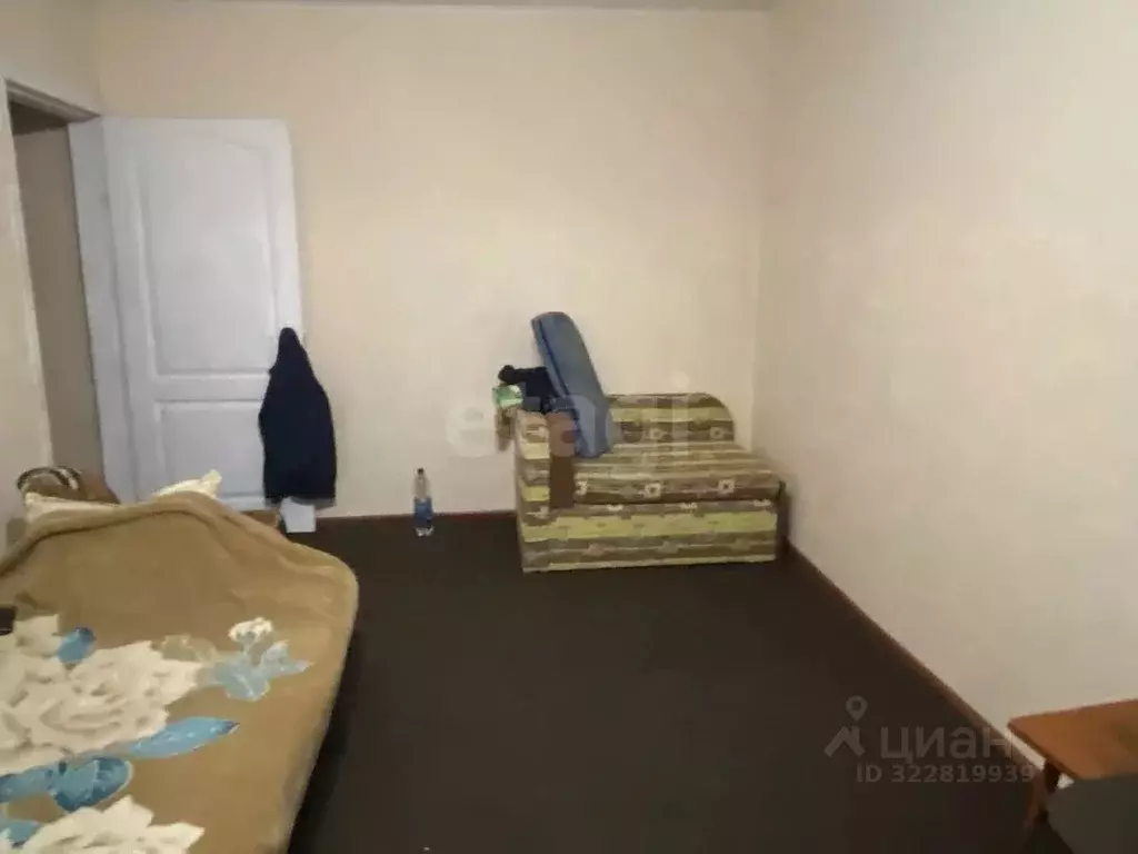 2-к кв. Сахалинская область, Южно-Курильский городской округ, с. ... - Фото 1