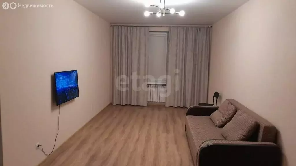 3-комнатная квартира: Владикавказ, улица Курсантов-Кировцев, 33 (86 м) - Фото 2