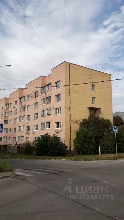 2-к кв. Московская область, Серпухов ул. Карла Маркса, 2а (48.0 м) - Фото 0