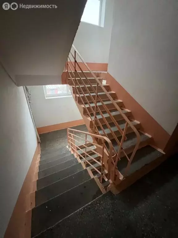 2-комнатная квартира: Омск, 3-я Железнодорожная улица, 15 (47.6 м) - Фото 0