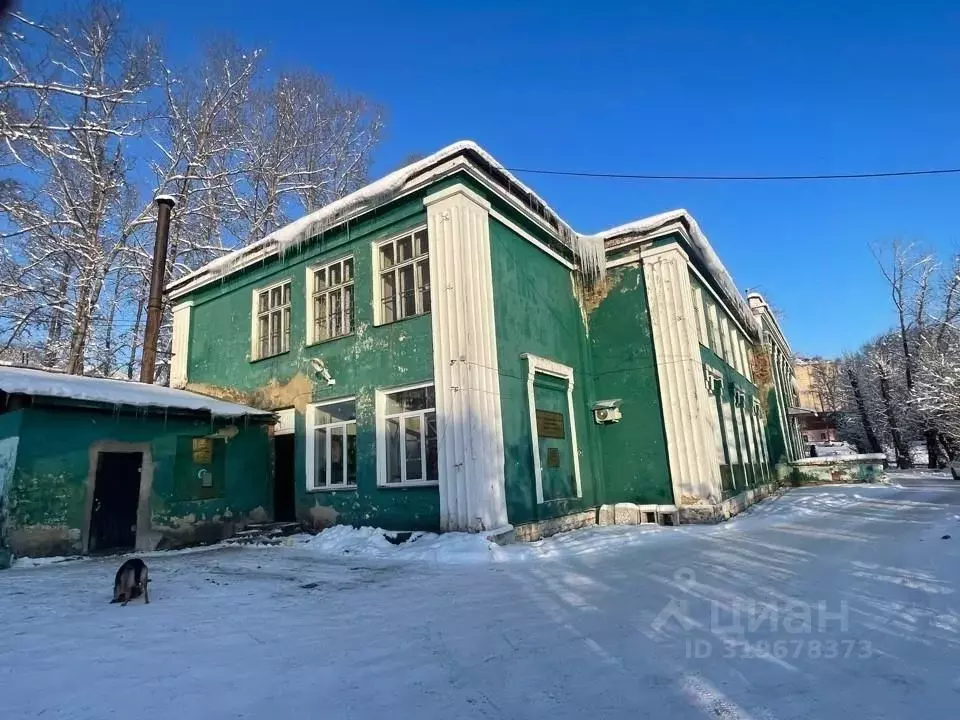 Помещение свободного назначения в Челябинская область, Златоуст ... - Фото 0