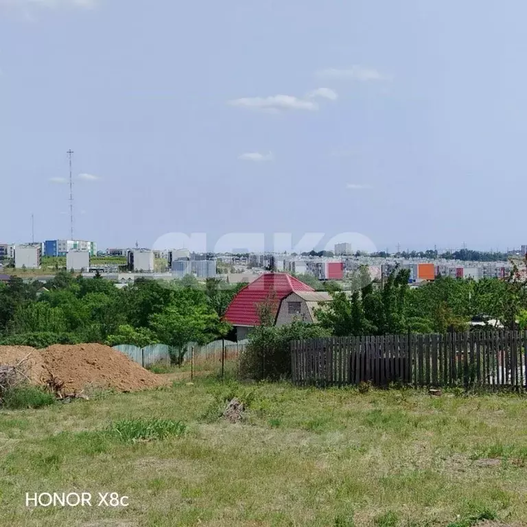 Участок в Волгоградская область, Волгоград ул. Джамбула Джабаева, ... - Фото 0