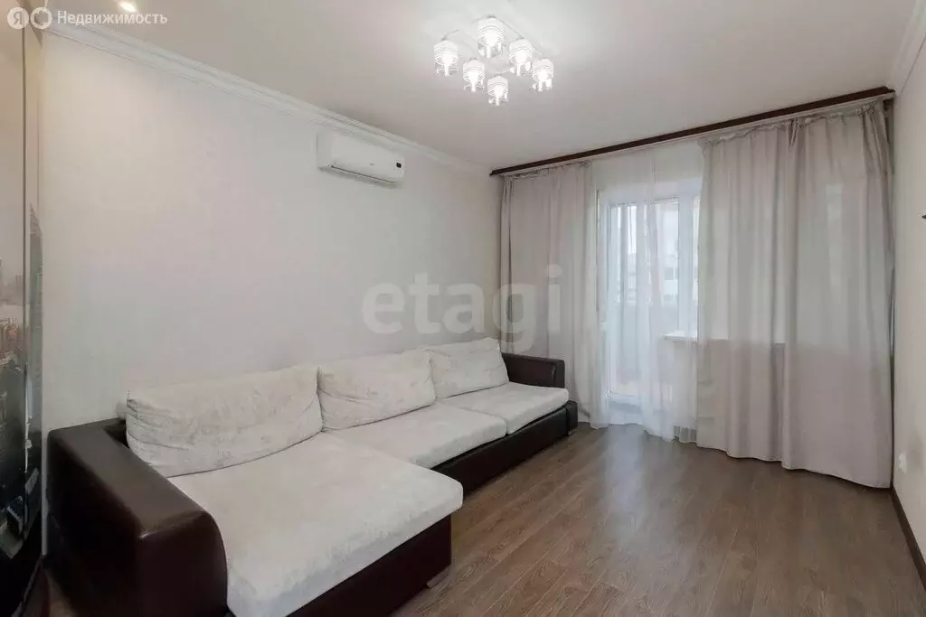 3-комнатная квартира: Тюмень, Широтная улица, 104к4 (92.7 м) - Фото 1
