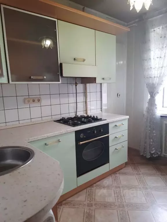 3-к кв. Оренбургская область, Оренбург просп. Гагарина, 23А (66.0 м) - Фото 1