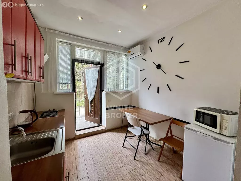 2-комнатная квартира: Ялта, улица Руданского, 18 (45.1 м) - Фото 2