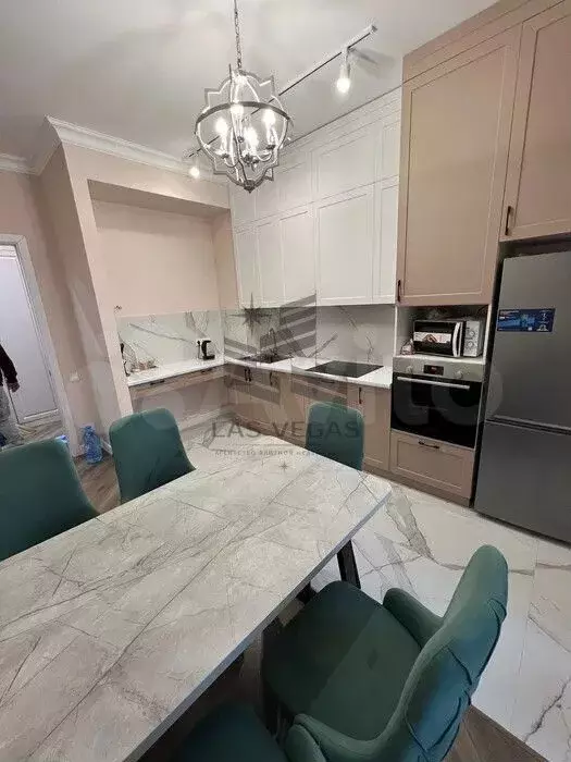 2-к. квартира, 80 м, 3/5 эт. - Фото 0