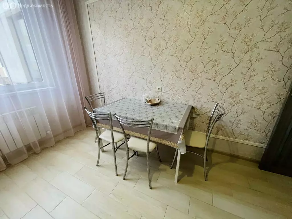 1-комнатная квартира: Дивноморское, Мускатная улица, 6к1 (42 м) - Фото 2