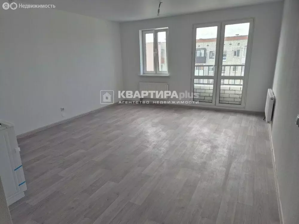 Квартира-студия: Невьянск, Заводская улица, 4А (33.9 м) - Фото 1