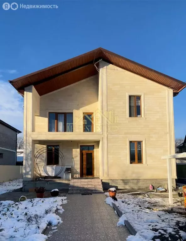 Дом в Республика Северная Осетия — Алания, Владикавказ (196 м) - Фото 1