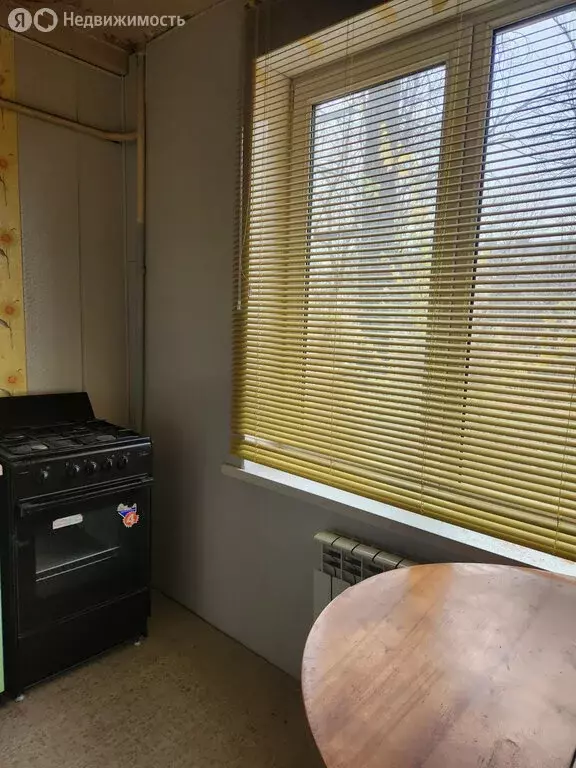 1-комнатная квартира: Саратов, улица имени В.И. Лебедева-Кумача, 59А ... - Фото 1