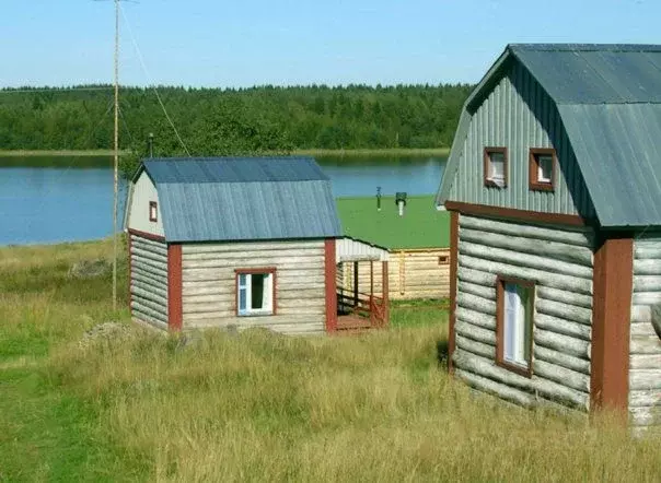 Дом в Карелия, Пряжинский район, Ведлозерское с/пос, д. Кохтусельга  ... - Фото 0