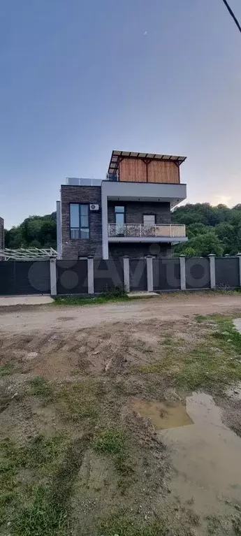 Дом 294 м на участке 10 сот. - Фото 1