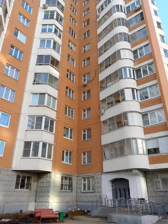 1-к кв. Московская область, Лобня бул. Лобненский, 5 (36.7 м) - Фото 1