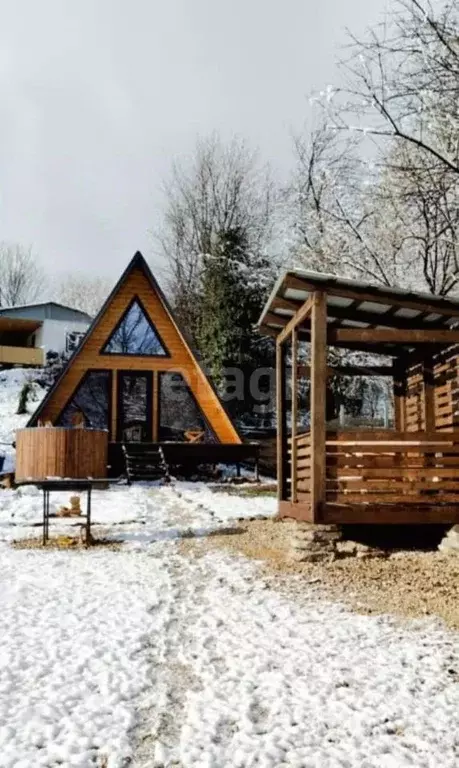 Дом в Адыгея, Майкопский район, пос. Каменномостский пер. Обрывной (27 ... - Фото 1