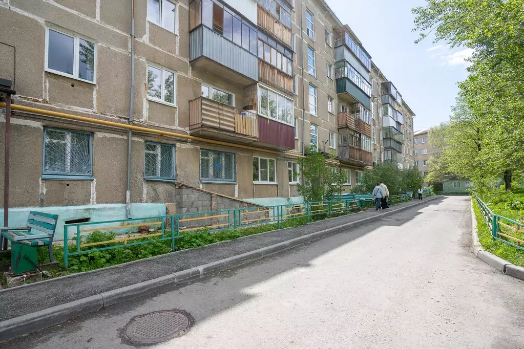 Продаётся 2-к квартира, 42 м - Фото 0