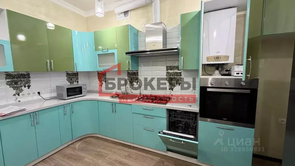 3-к кв. Севастополь ул. Репина, 15/3 (92.0 м) - Фото 1