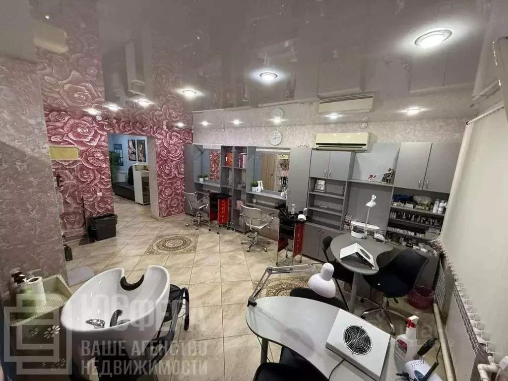 Помещение свободного назначения в Волгоградская область, Волгоград ул. ... - Фото 2