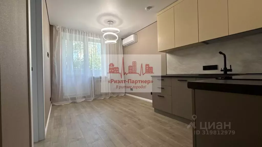 1-к кв. Саратовская область, Саратов Новоузенская ул., 200Д (38.3 м) - Фото 1