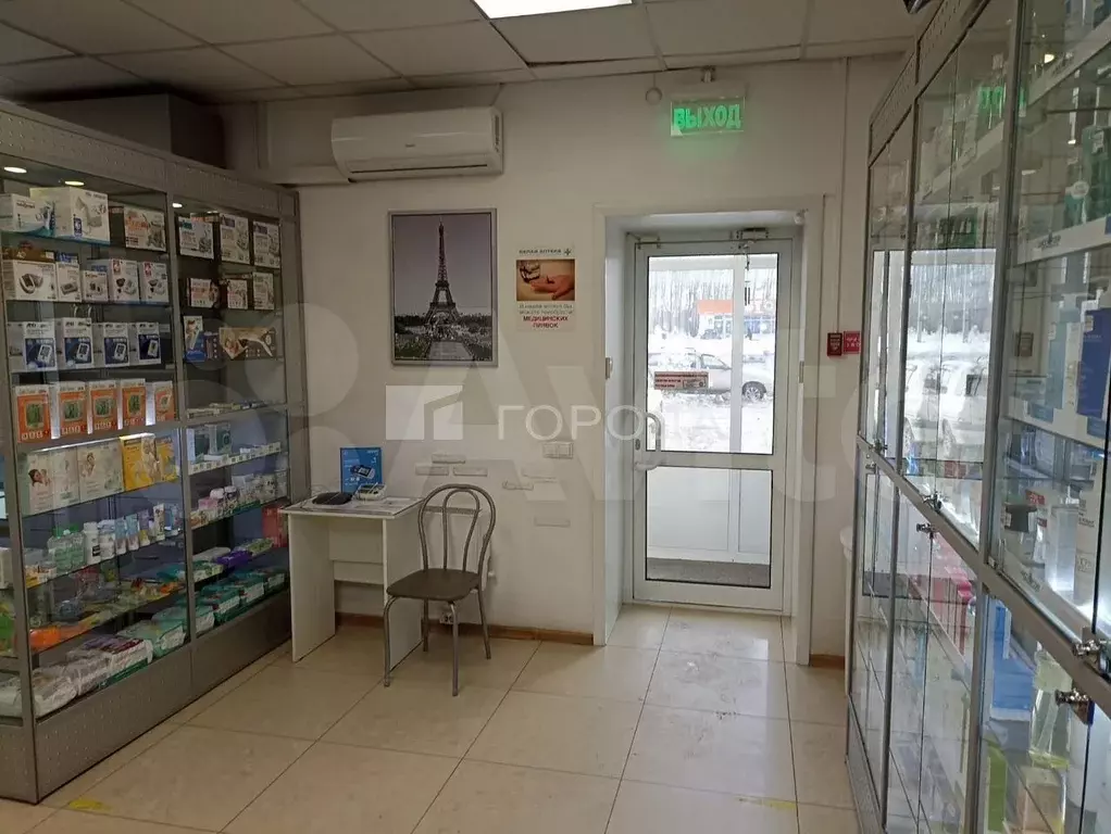 Продам торговое помещение, 101 м - Фото 1
