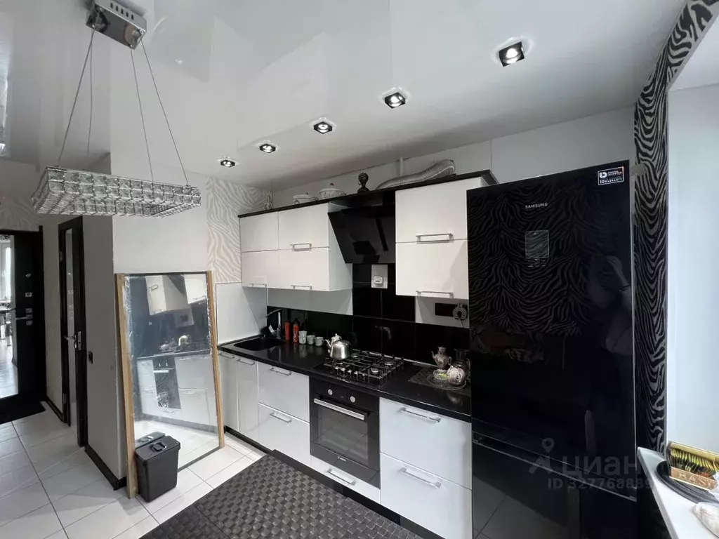 2-к кв. Башкортостан, Уфа Заводская ул., 8 (49.8 м) - Фото 2