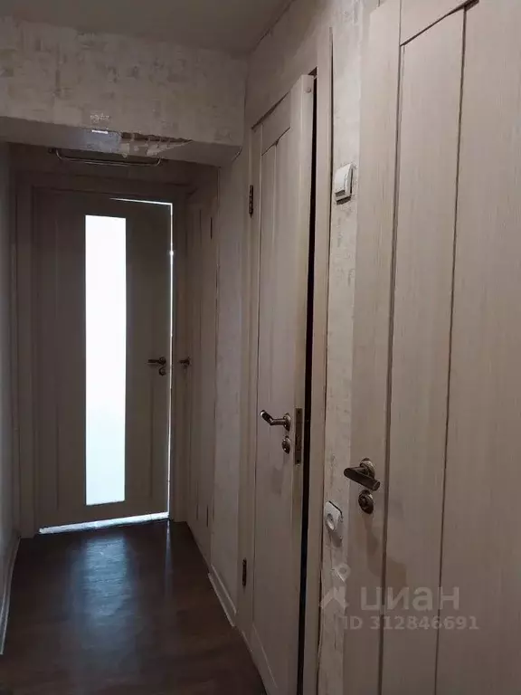 3-к кв. Бурятия, Улан-Удэ ул. Тулаева, 136 (64.0 м) - Фото 1