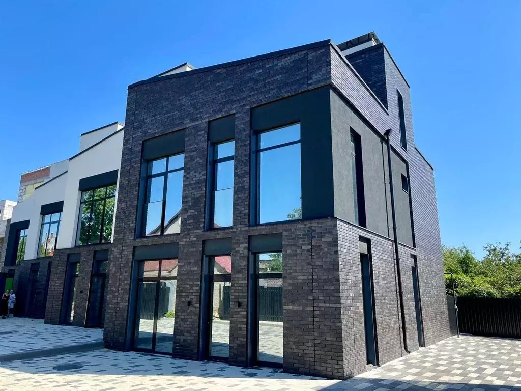 Таунхаус в Воронежская область, Воронеж ул. Героев Революции, 114/12 ... - Фото 1