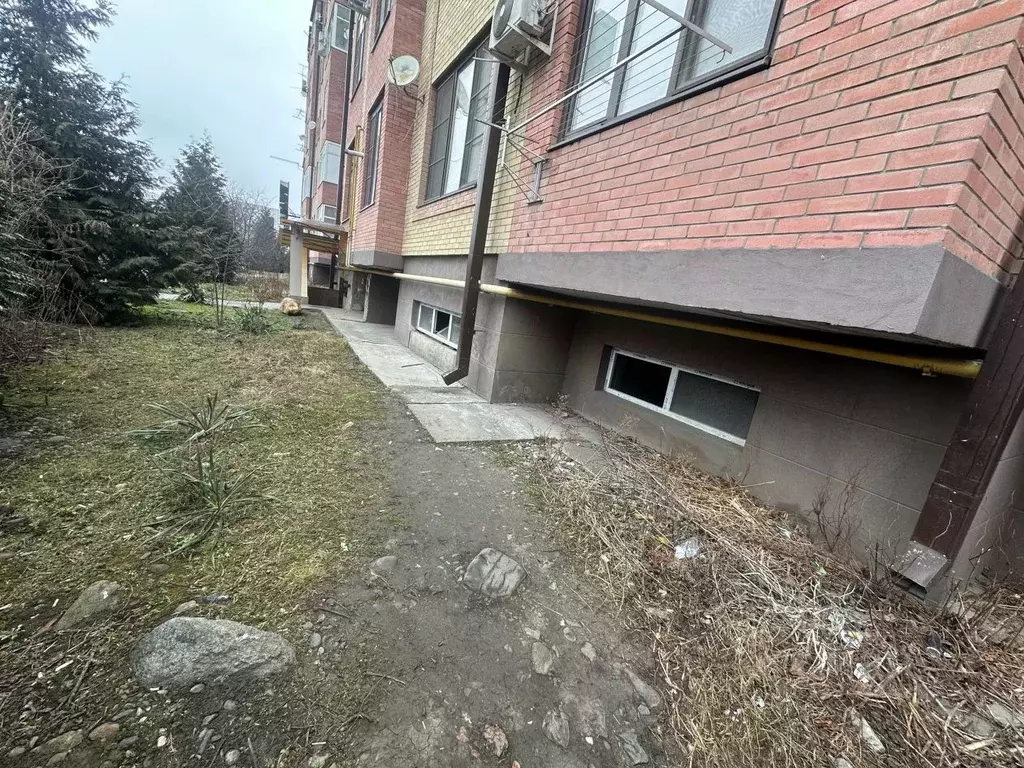Помещение свободного назначения в Северная Осетия, Владикавказ бул. ... - Фото 2