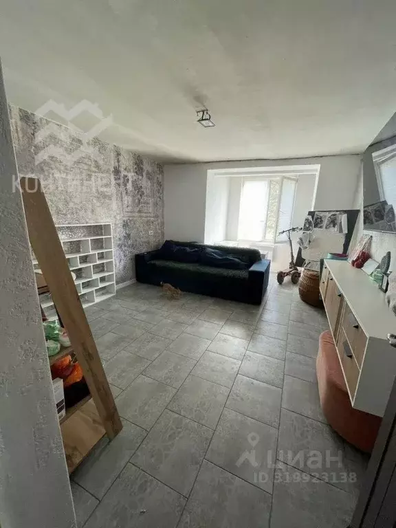 2-к кв. Крым, Черноморское пгт ул. Евпаторийская, 6 (48.8 м) - Фото 1