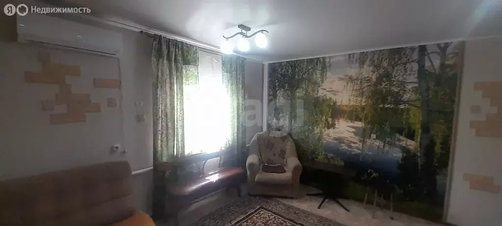 Дом в Балашовский район, рабочий посёлок Пинеровка, улица Калинина ... - Фото 2